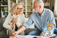 Welche Renten müssen versteuert werden? Ein glückliches Rentnerpaar sitzt lachend auf dem Sofa, die Frau hält einen kleinen Hund im Arm. Sorgenfrei genießen sie den Ruhestand – mit der Unterstützung des Steuerrings.