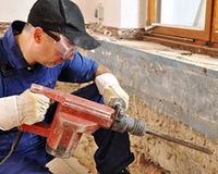 Einkommensteuer Rentensteuer - Handwerker bei der Gebäudesanierung